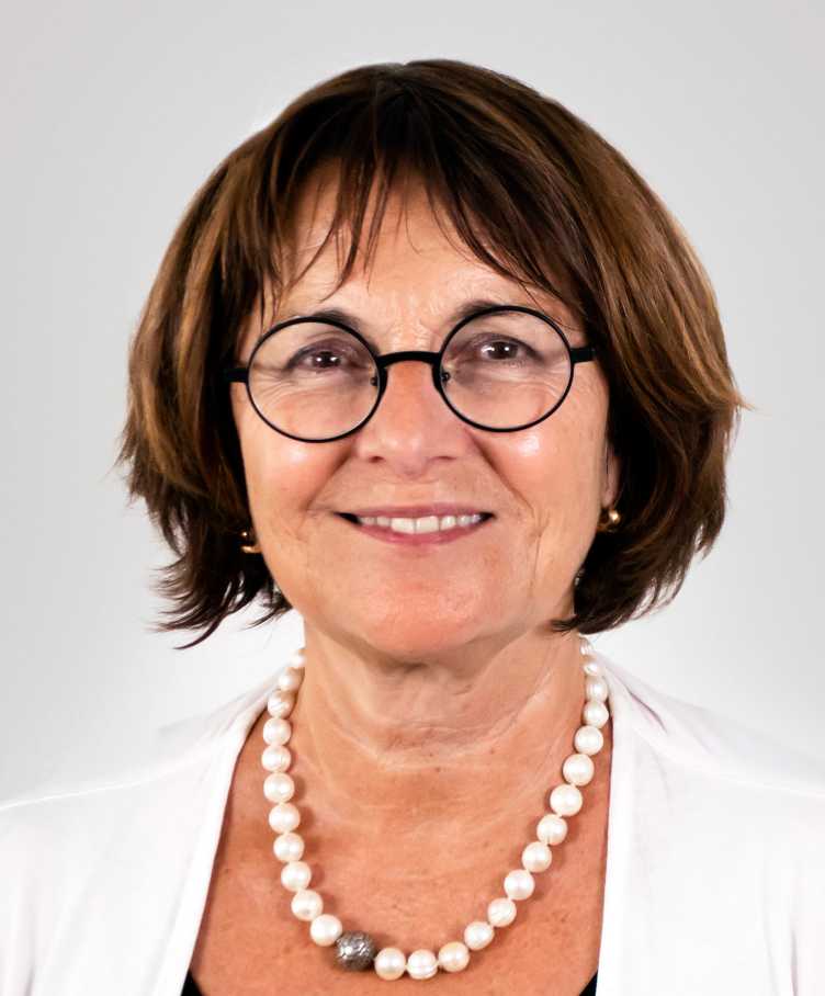 Portrait of Prof. Dr. Ursula Renold